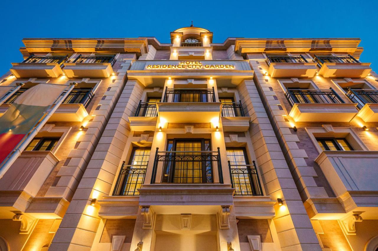 Residence City Garden - Certificate Of Excellence Top 10 Best Five-Stars City Hotels For 2024 Awarded By Htif Plovdiv Exterior foto