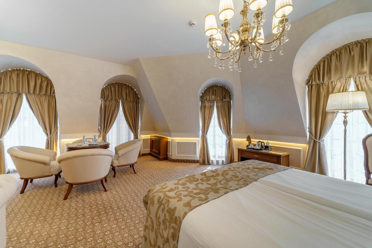 Residence City Garden - Certificate Of Excellence Top 10 Best Five-Stars City Hotels For 2024 Awarded By Htif Plovdiv Exterior foto