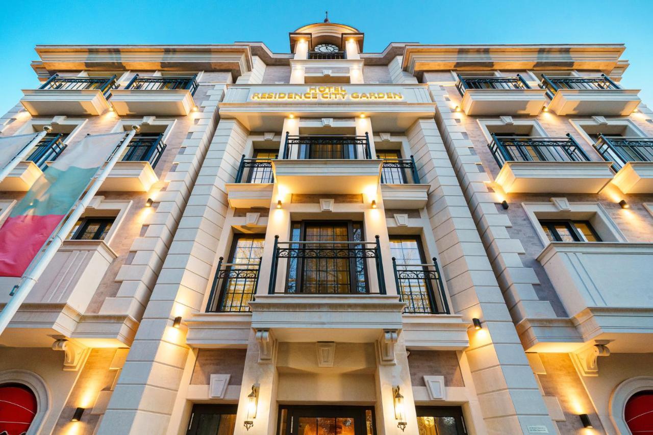 Residence City Garden - Certificate Of Excellence Top 10 Best Five-Stars City Hotels For 2024 Awarded By Htif Plovdiv Exterior foto