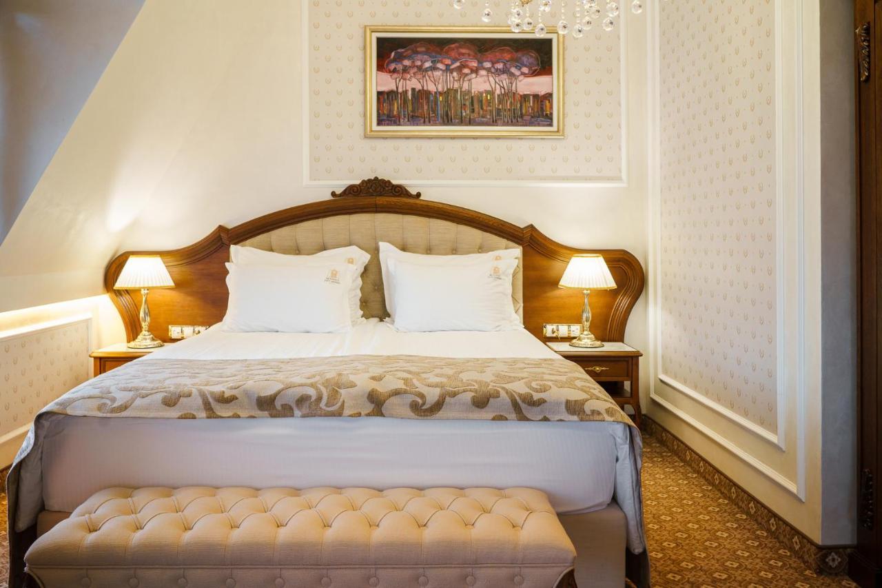 Residence City Garden - Certificate Of Excellence Top 10 Best Five-Stars City Hotels For 2024 Awarded By Htif Plovdiv Exterior foto