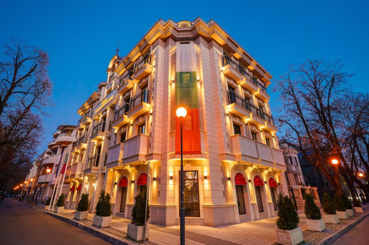 Residence City Garden - Certificate Of Excellence Top 10 Best Five-Stars City Hotels For 2024 Awarded By Htif Plovdiv Exterior foto
