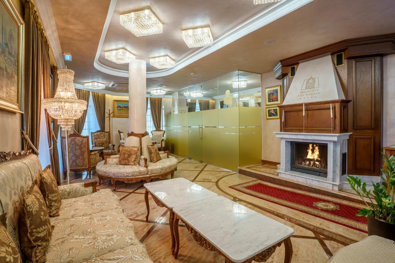 Residence City Garden - Certificate Of Excellence Top 10 Best Five-Stars City Hotels For 2024 Awarded By Htif Plovdiv Exterior foto