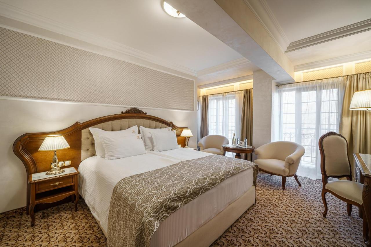 Residence City Garden - Certificate Of Excellence Top 10 Best Five-Stars City Hotels For 2024 Awarded By Htif Plovdiv Exterior foto