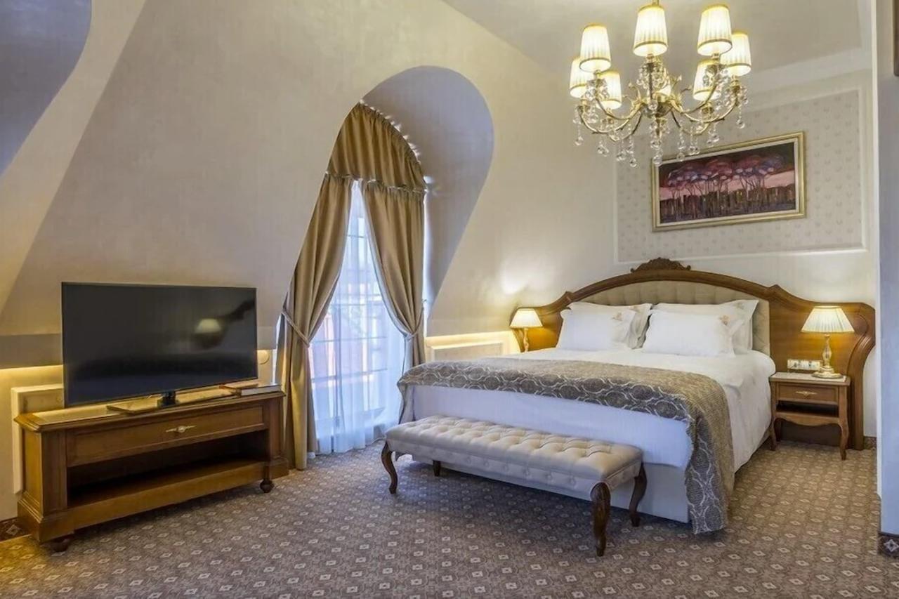 Residence City Garden - Certificate Of Excellence Top 10 Best Five-Stars City Hotels For 2024 Awarded By Htif Plovdiv Exterior foto