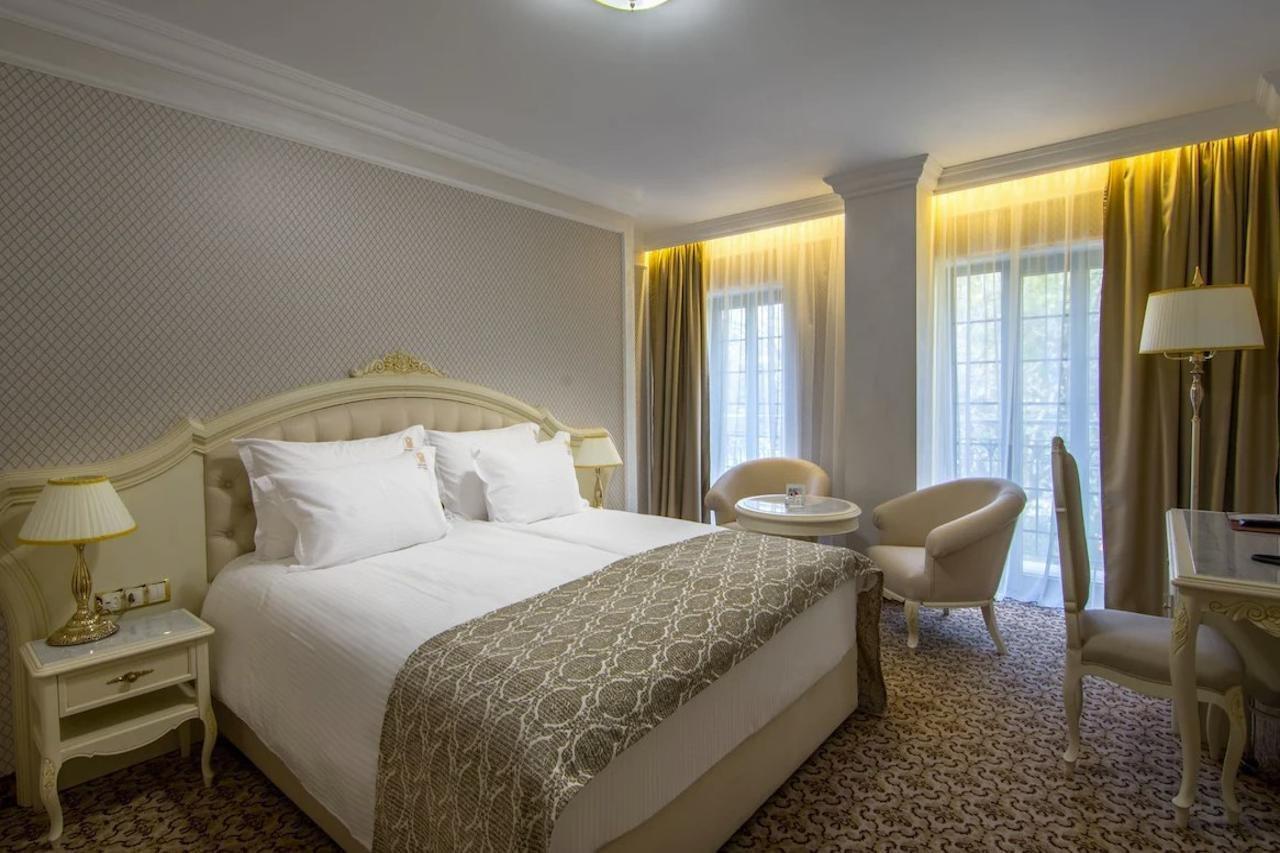 Residence City Garden - Certificate Of Excellence Top 10 Best Five-Stars City Hotels For 2024 Awarded By Htif Plovdiv Exterior foto