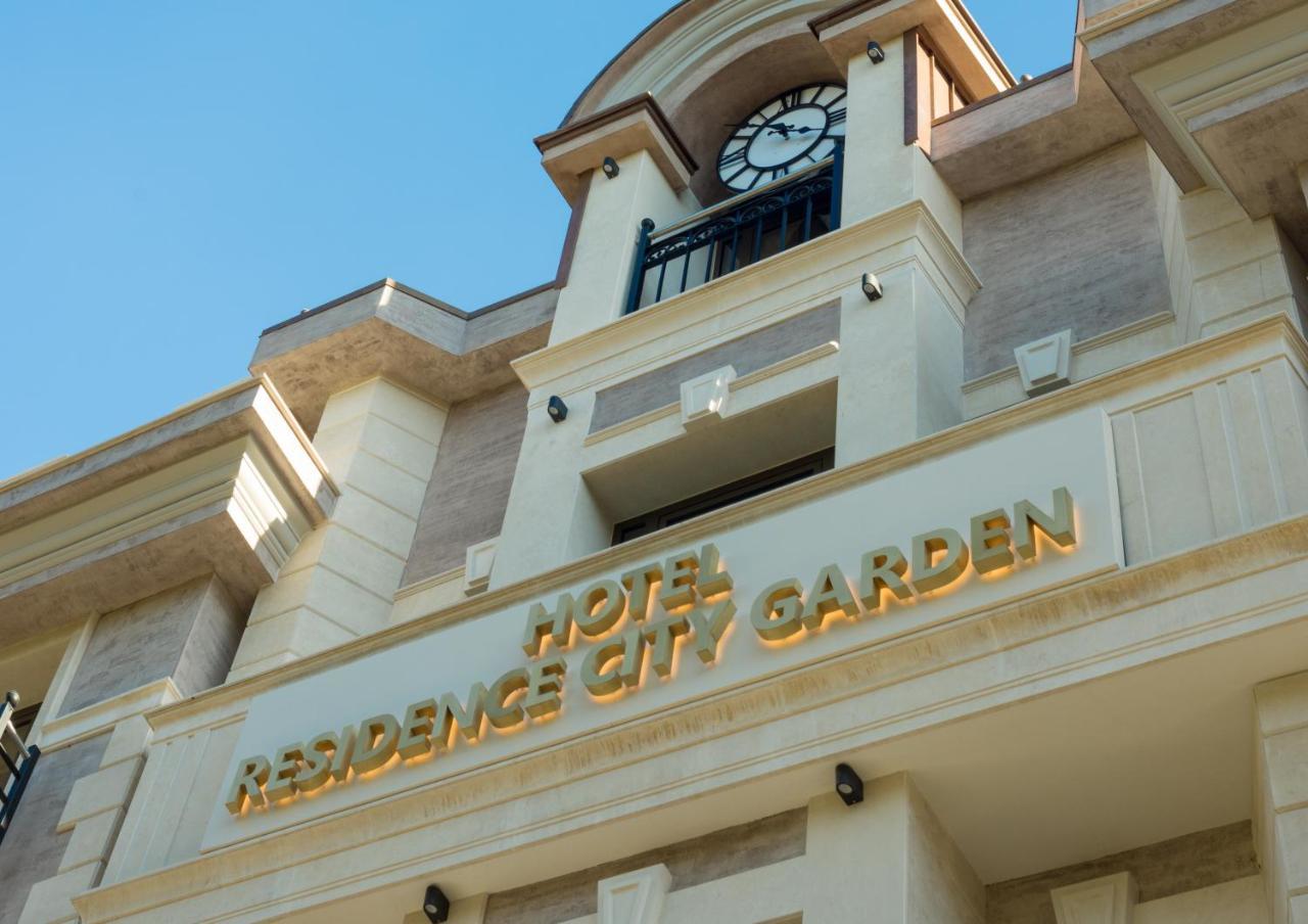 Residence City Garden - Certificate Of Excellence Top 10 Best Five-Stars City Hotels For 2024 Awarded By Htif Plovdiv Exterior foto