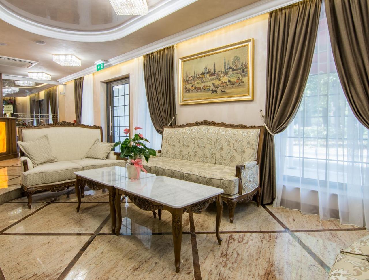Residence City Garden - Certificate Of Excellence Top 10 Best Five-Stars City Hotels For 2024 Awarded By Htif Plovdiv Exterior foto