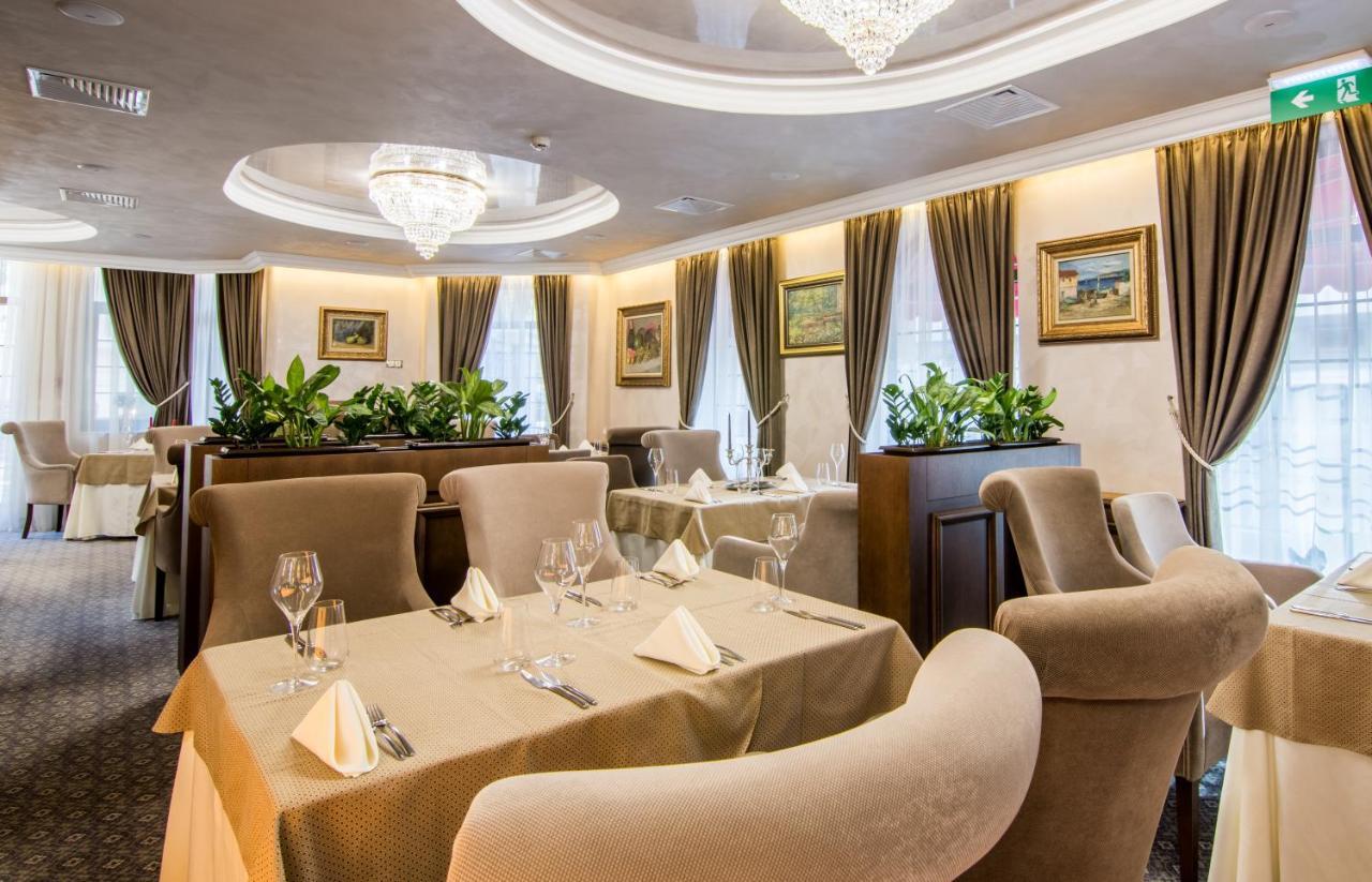 Residence City Garden - Certificate Of Excellence Top 10 Best Five-Stars City Hotels For 2024 Awarded By Htif Plovdiv Exterior foto