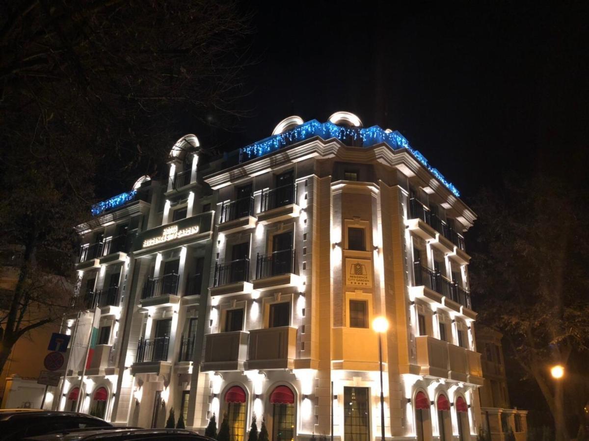 Residence City Garden - Certificate Of Excellence Top 10 Best Five-Stars City Hotels For 2024 Awarded By Htif Plovdiv Exterior foto